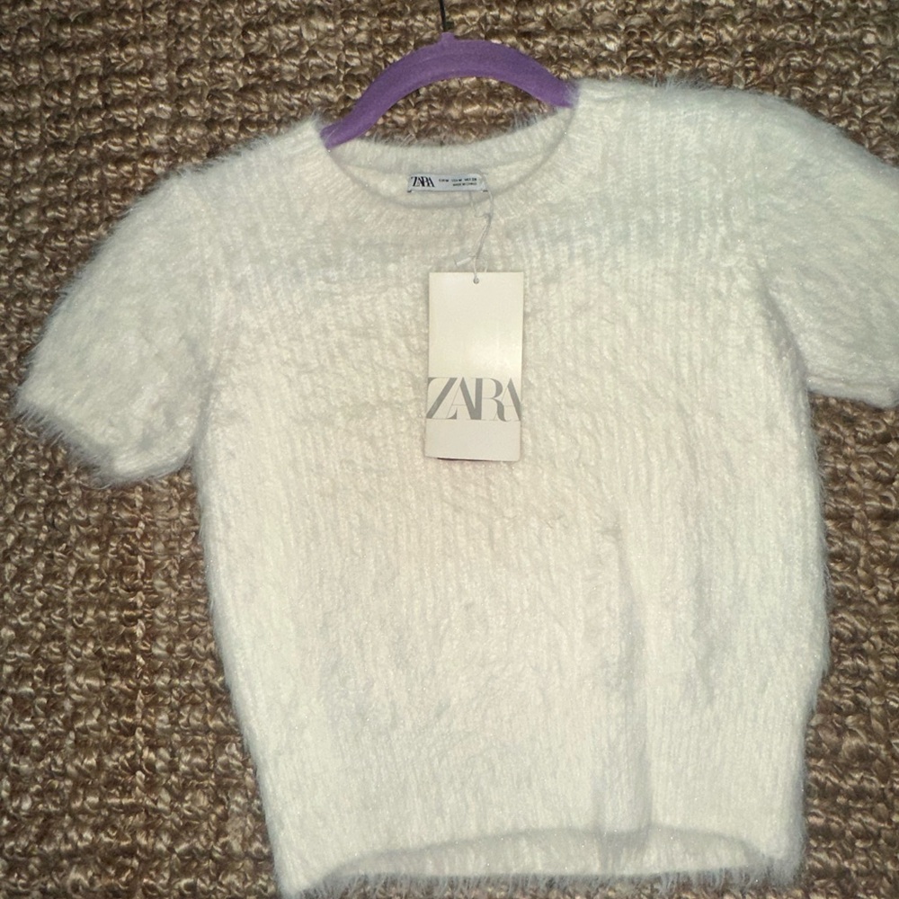 Zara White Sweater Cozy Fuzzy Knit Top